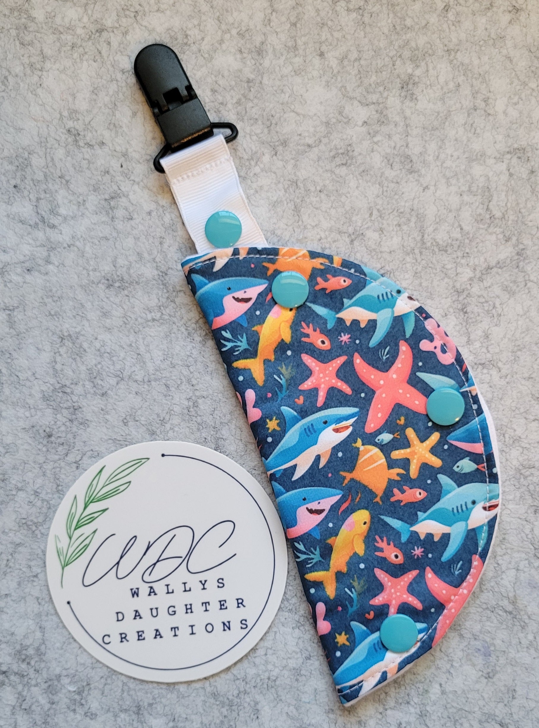 Sharkies Clip on feeding tube port cover