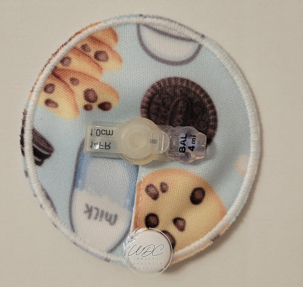 3" G Tube Pad, Cookies and Milk, Snap Closure