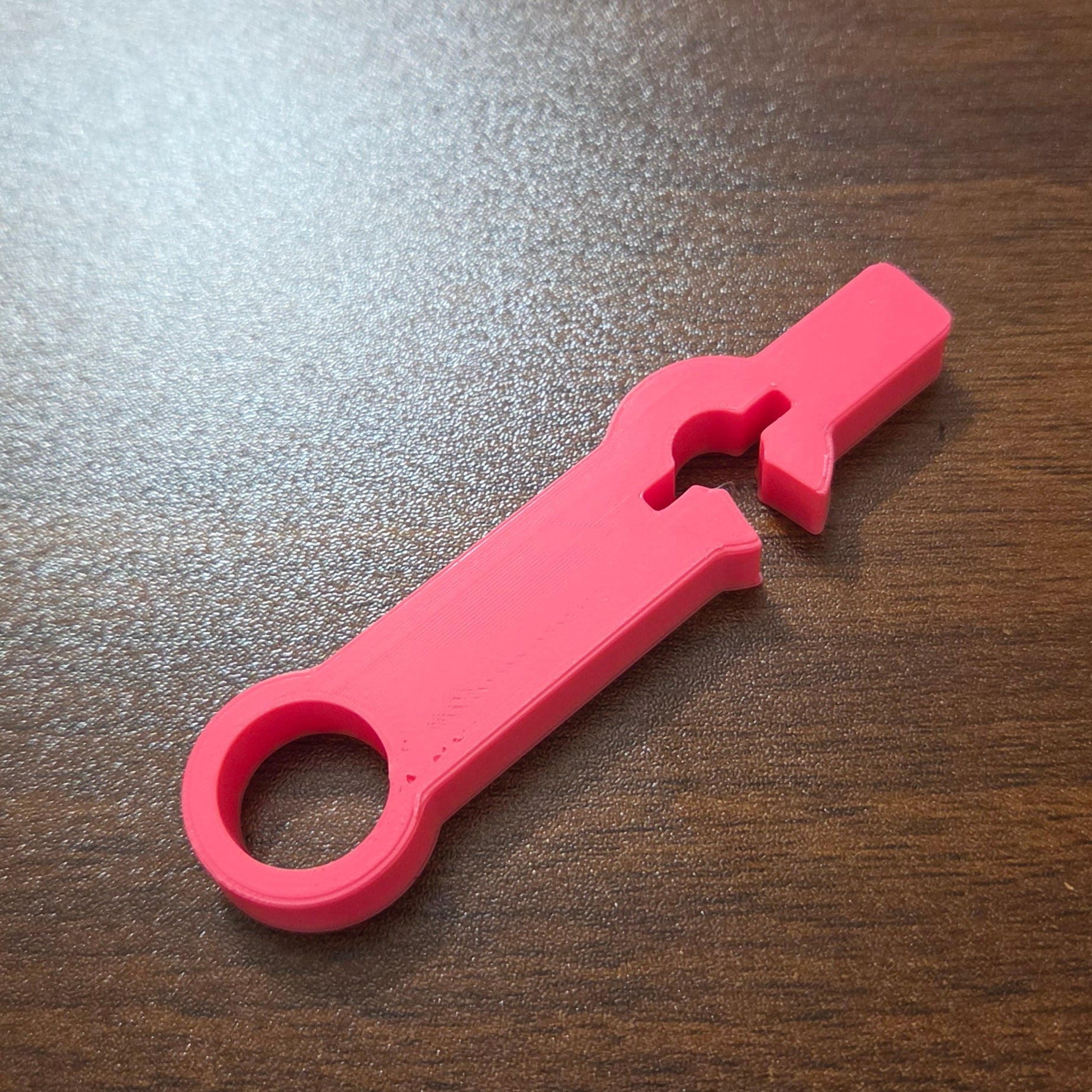 Pink ENFit wrench