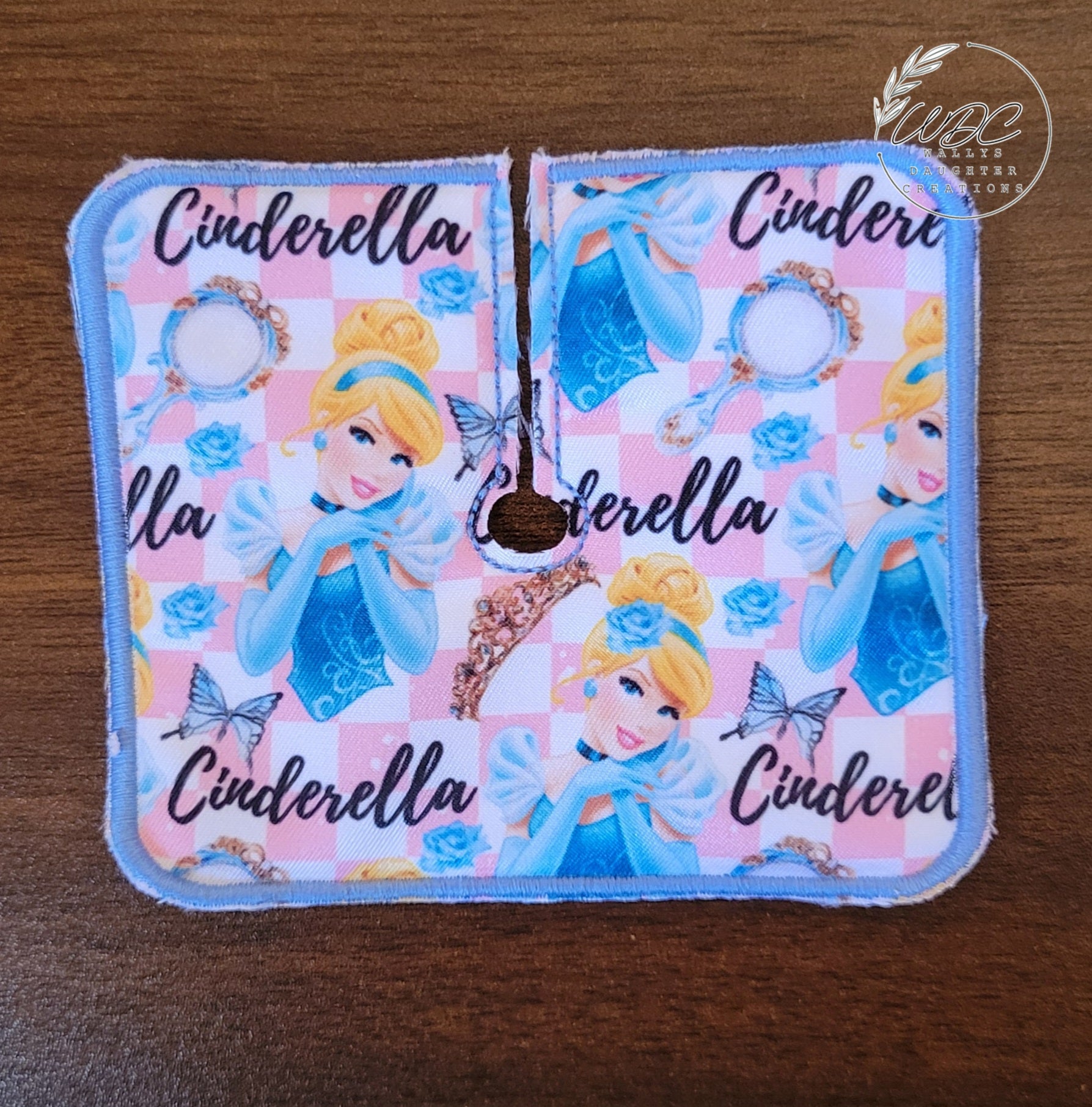 Trach Pad with glass slipper princess character