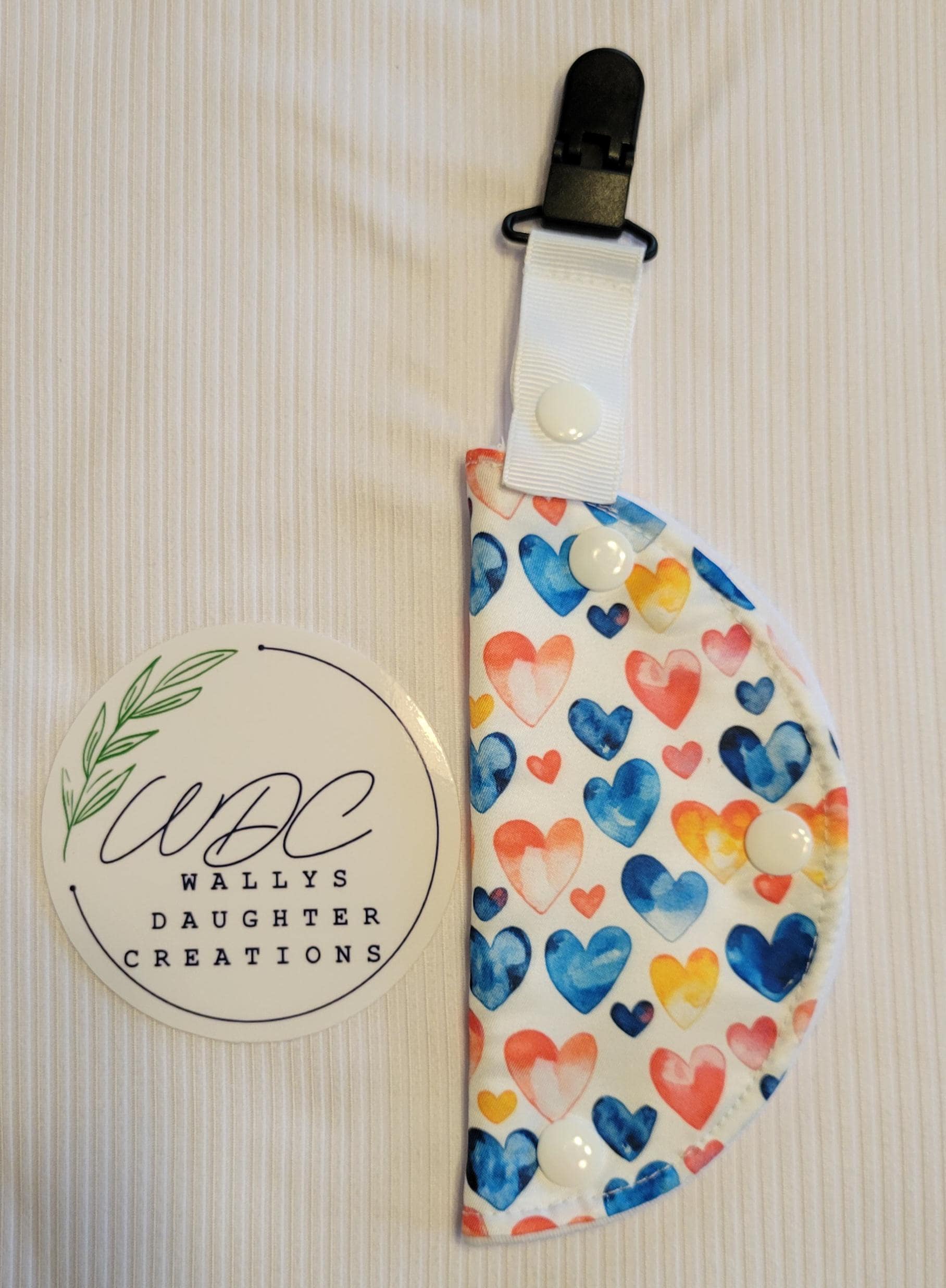 Colorul hearts Clip on feeding tube port cover