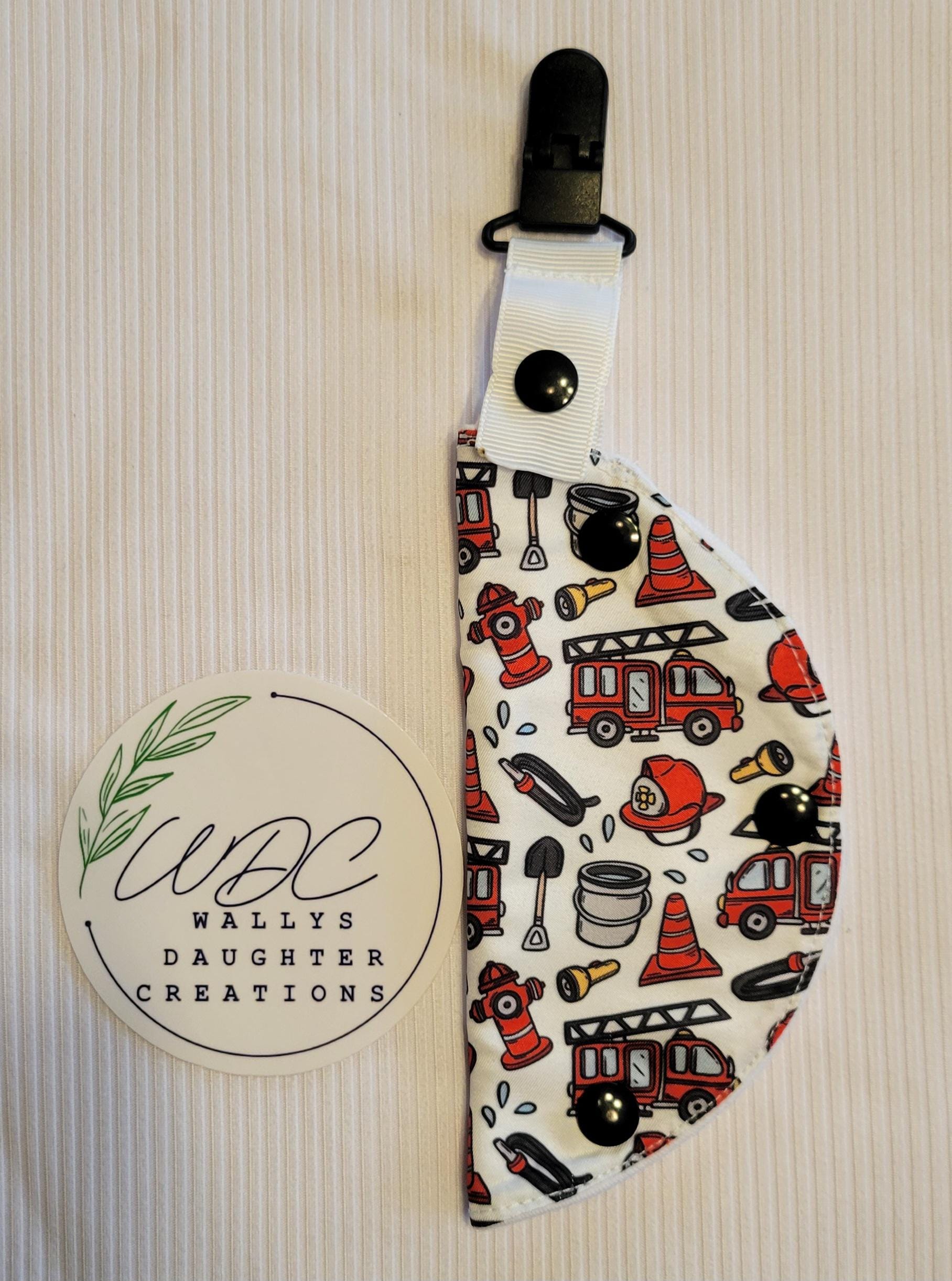 firetrucks Clip on feeding tube port cover