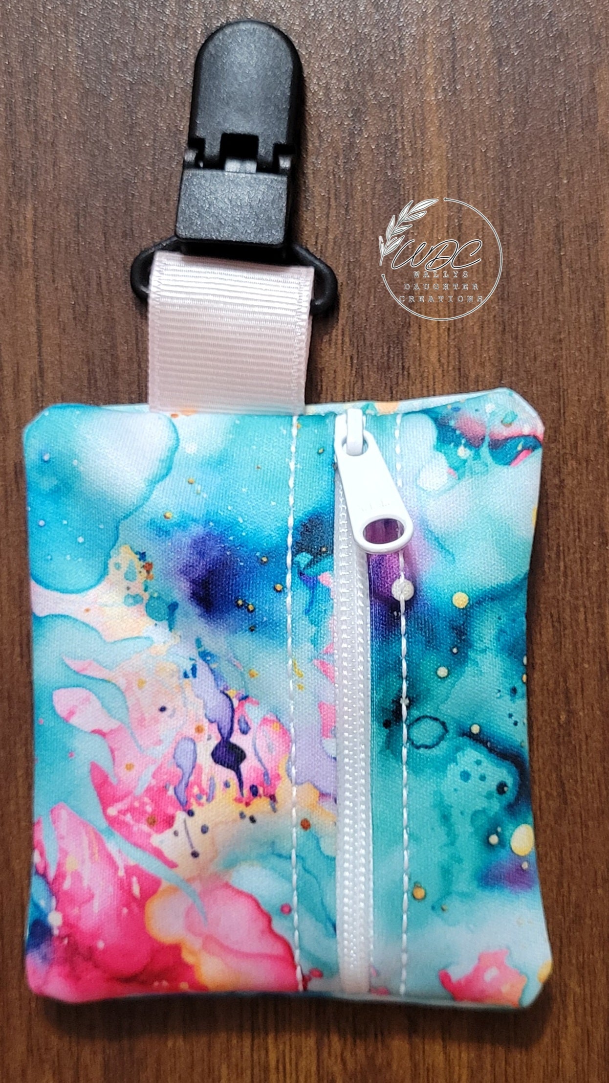 NG /NJ Tube Clip-on Zip Pouch, Medical Tubing Support