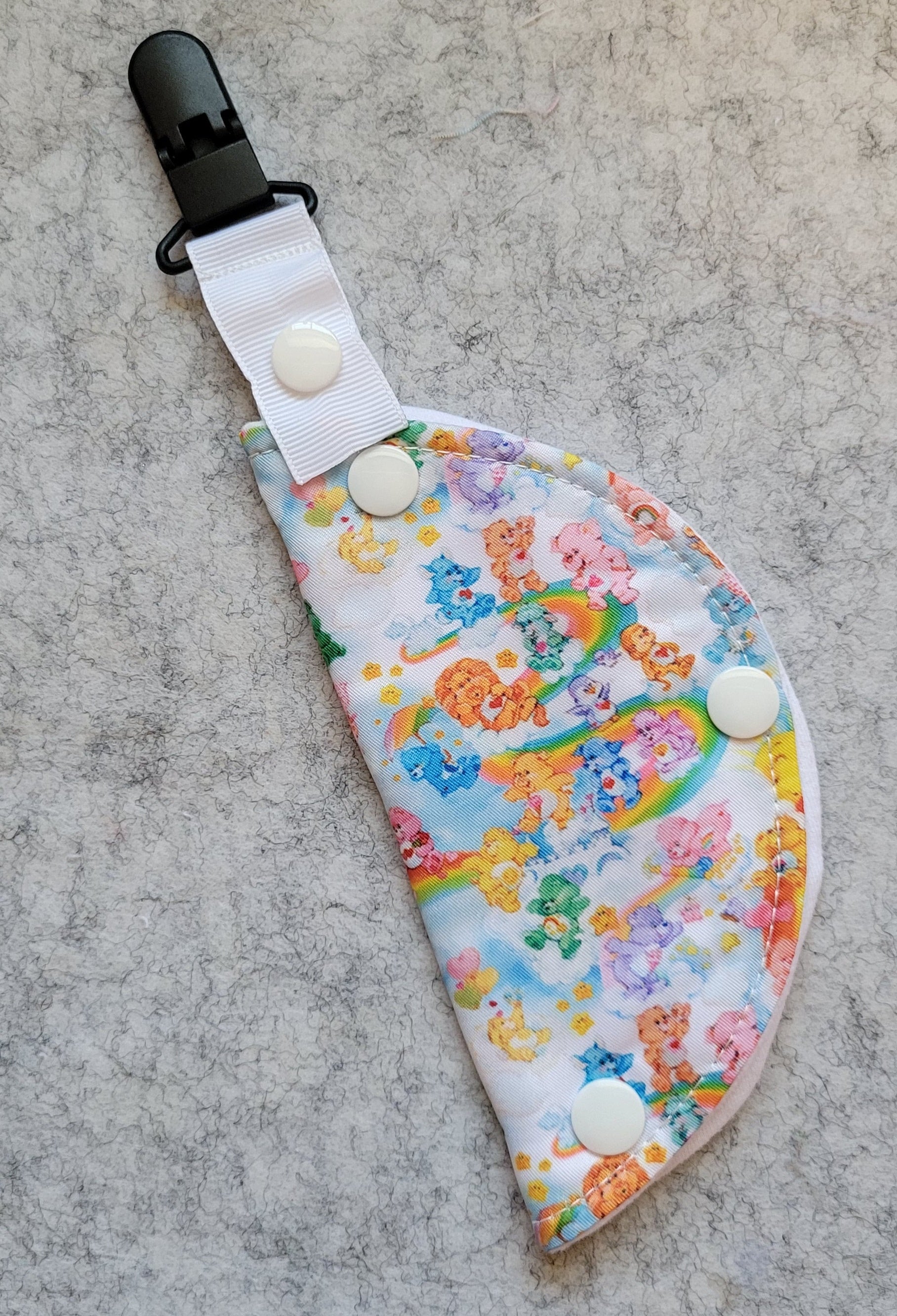 clip on port cover with bear character print