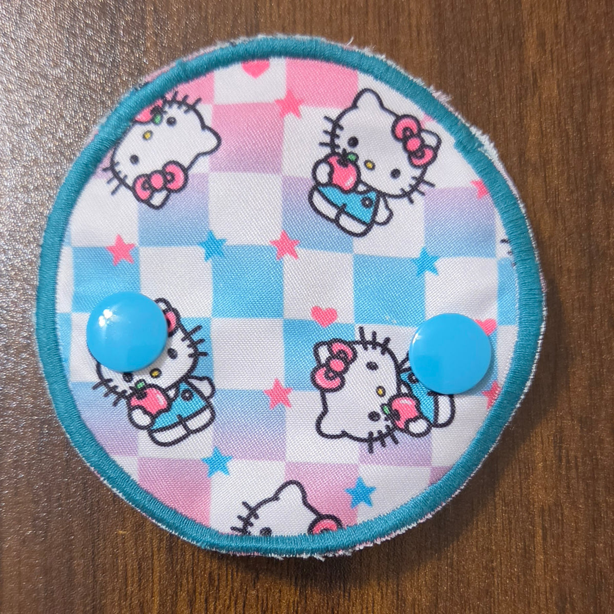 3" Snap-Down Pad, Kitty, Snap Closure