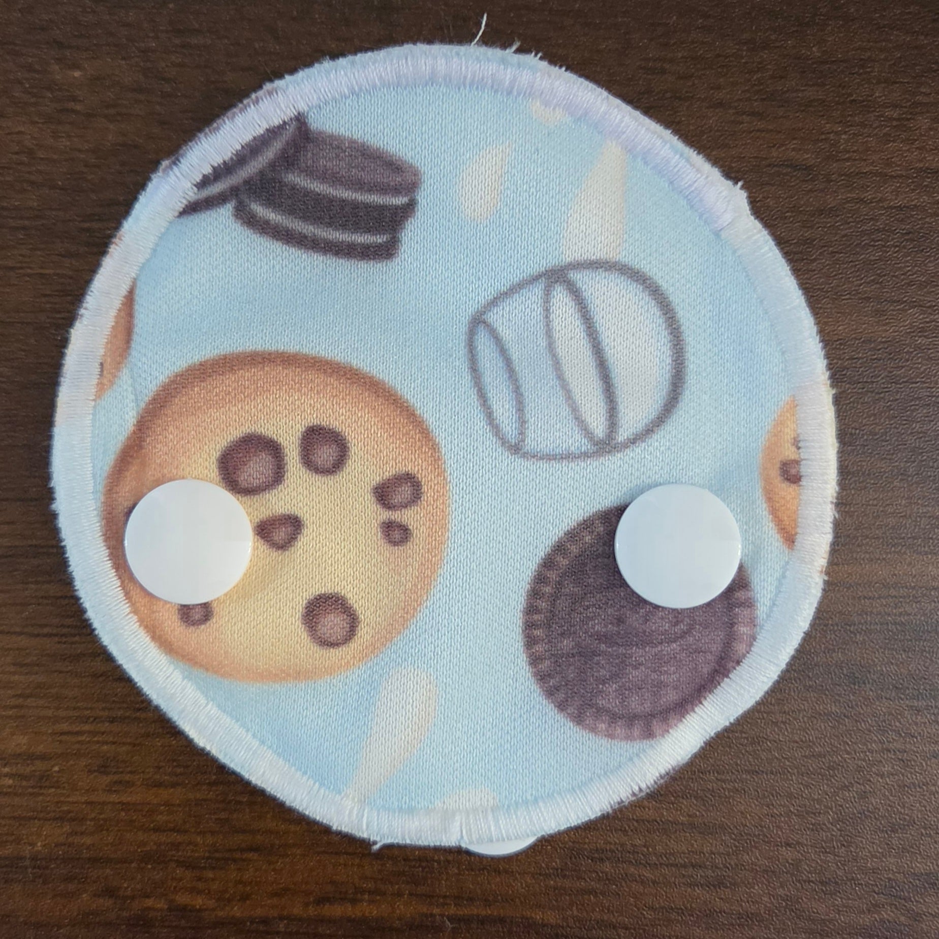 Snap down gtube pad with milk and cookies print